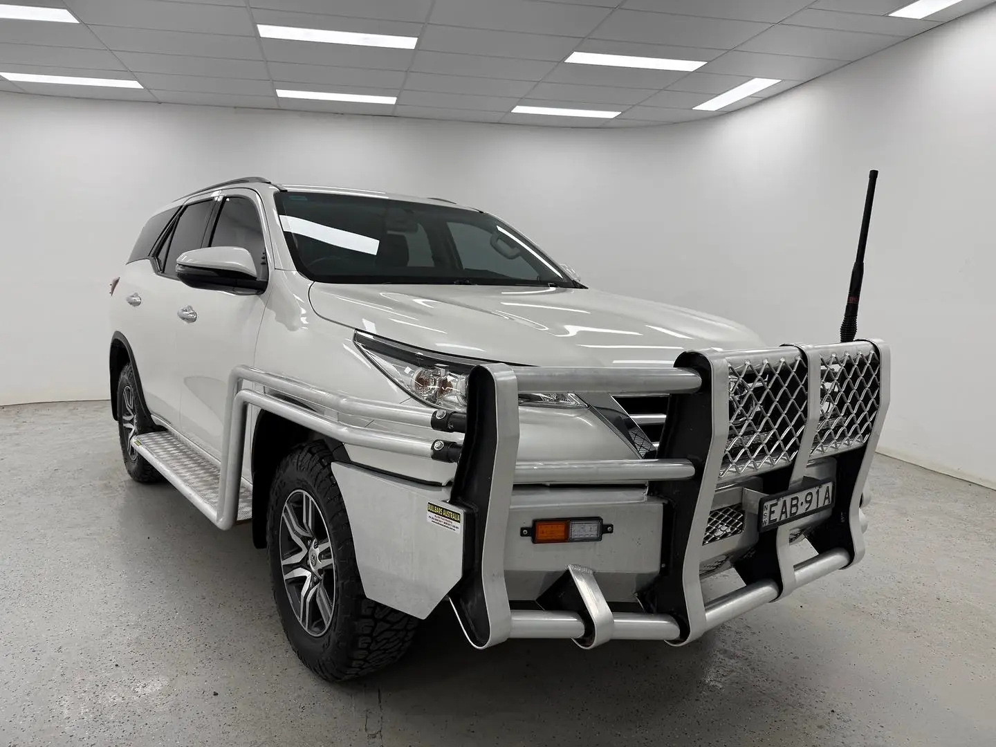 2019 Toyota Fortuner Gallery Image 1