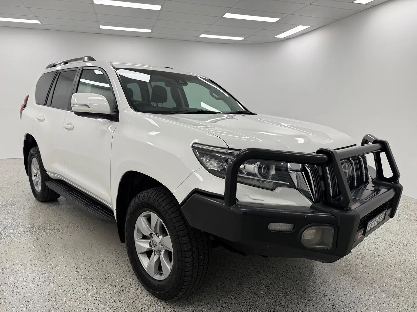 2020 Toyota Landcruiser Prado Gallery Image 1