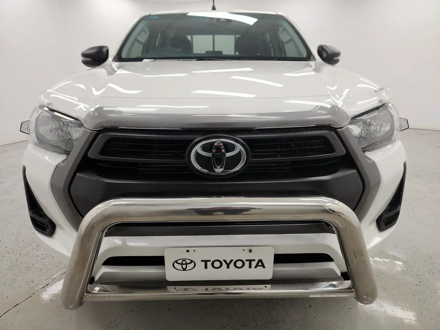 2021 Toyota Hilux Gallery Image 35