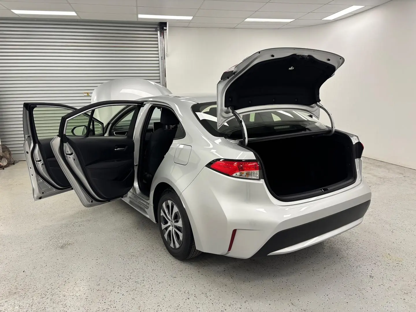 2020 Toyota Corolla Gallery Image 13