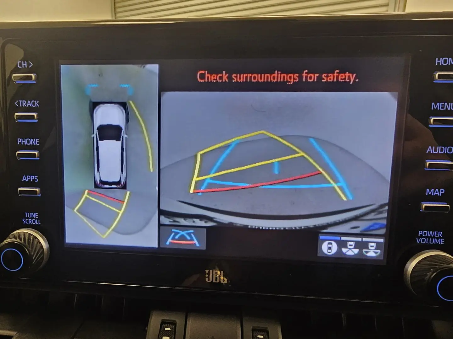 2021 Toyota RAV4 Gallery Image 32