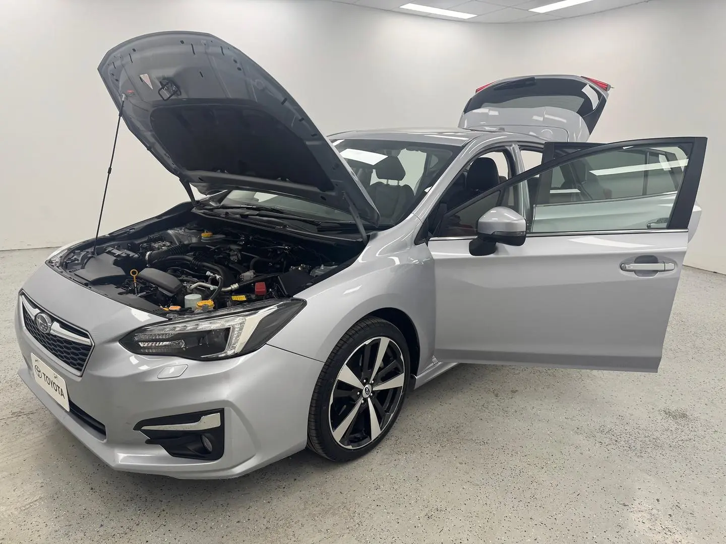 2018 Subaru Impreza Gallery Image 12