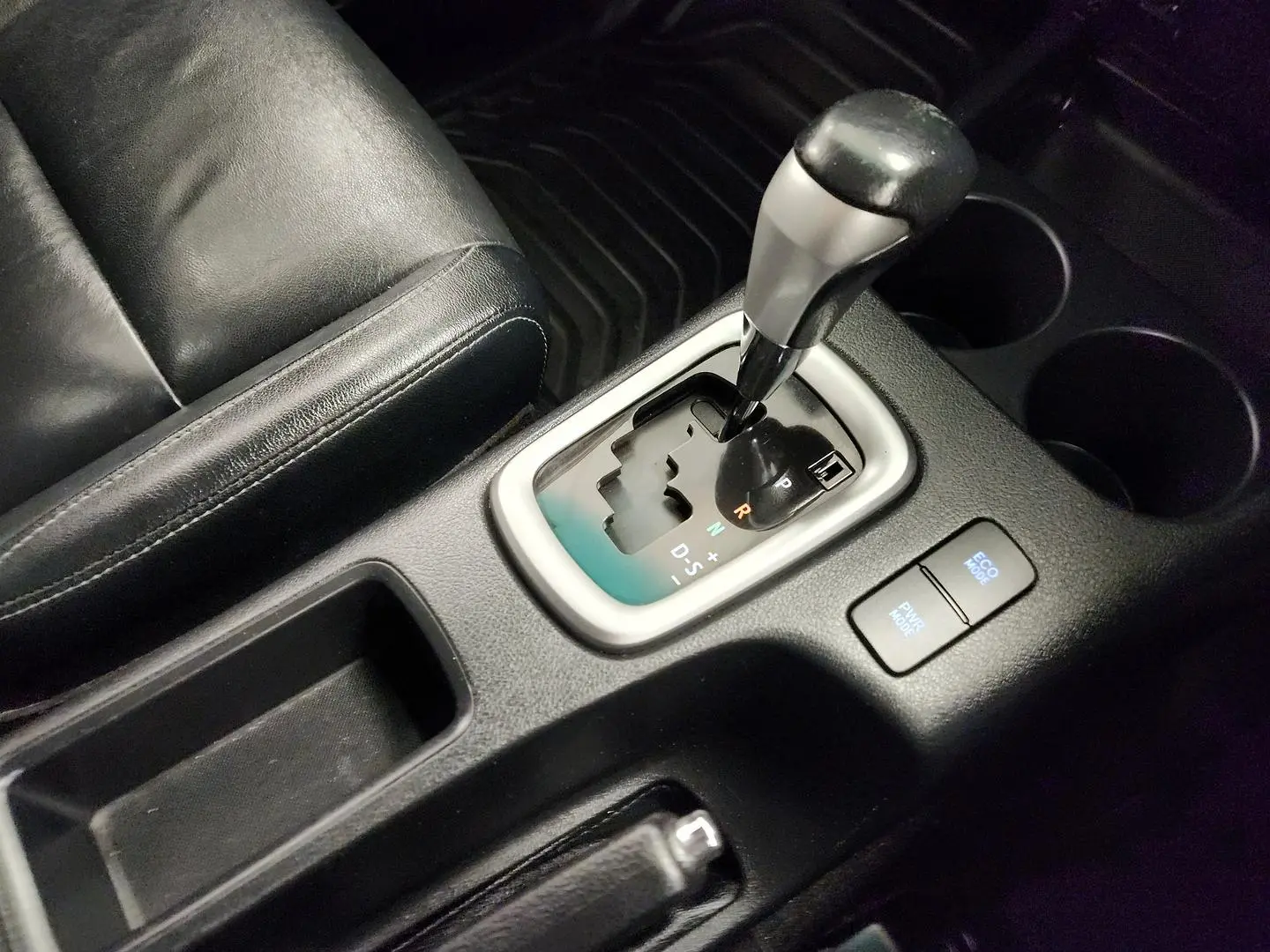 2017 Toyota Hilux Gallery Image 31