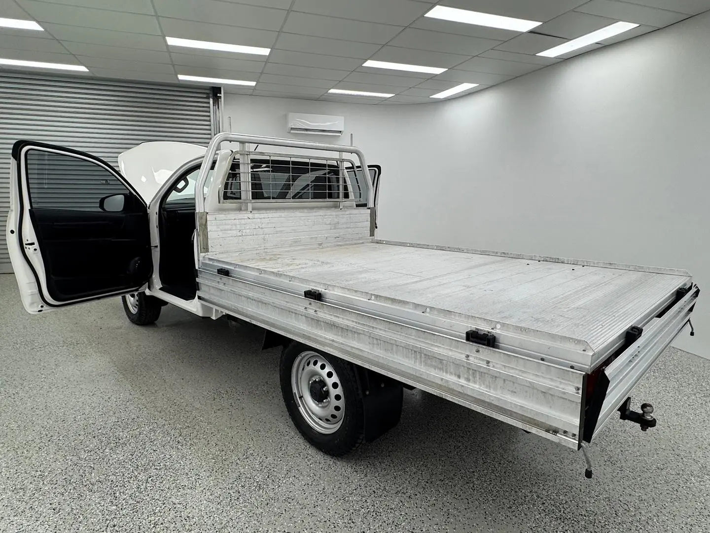 2020 Toyota Hilux Gallery Image 10