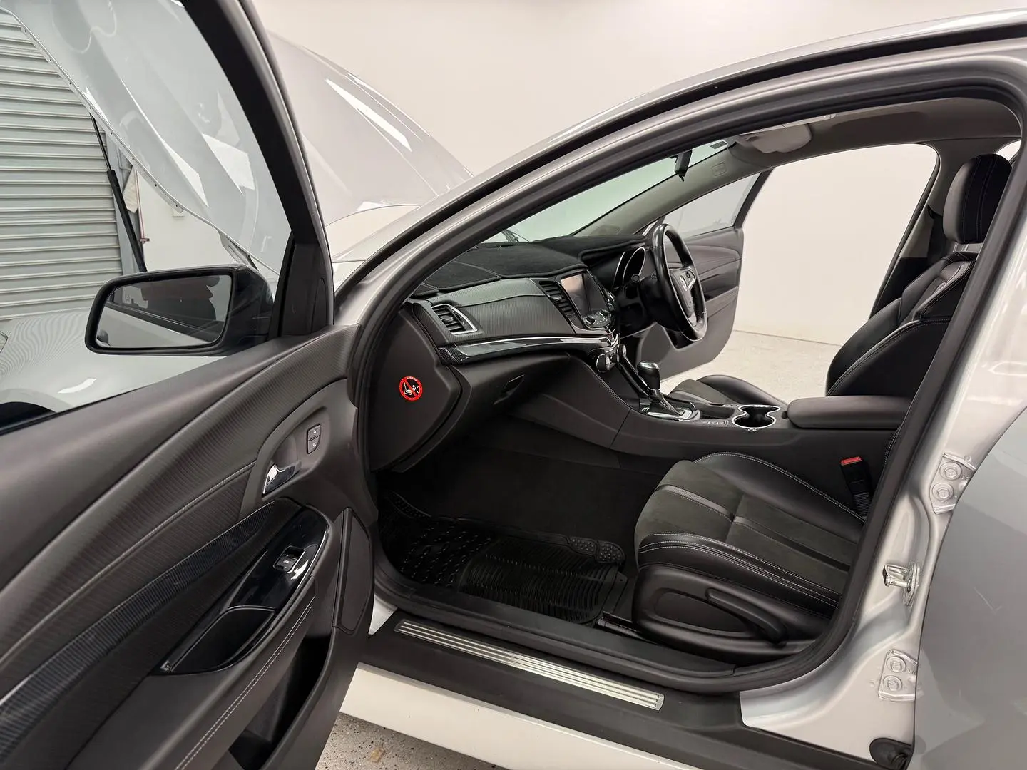 2017 Holden Commodore Gallery Image 10