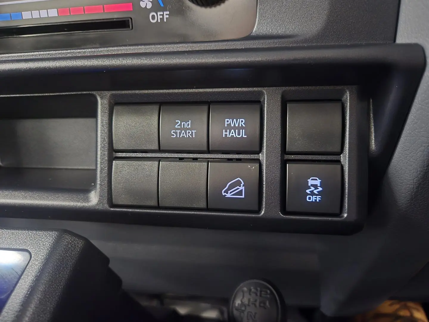 2023 Toyota Landcruiser Gallery Image 28