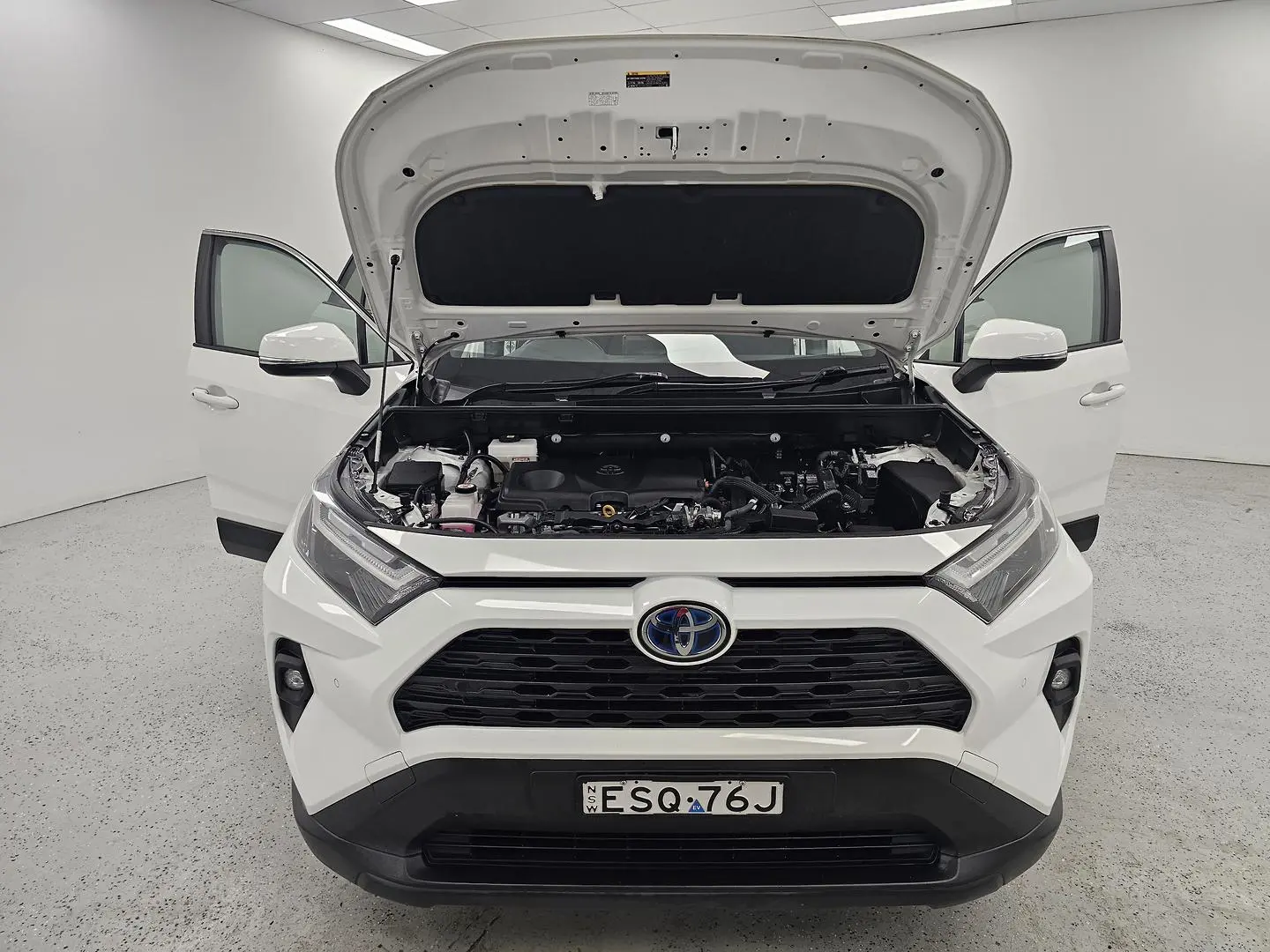 2022 Toyota RAV4 Gallery Image 26