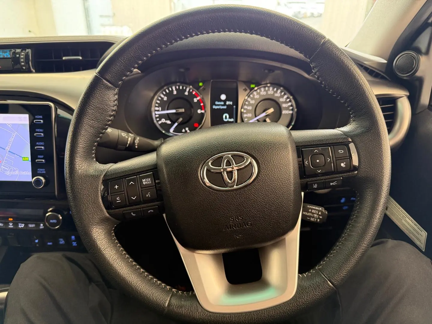 2021 Toyota Hilux Gallery Image 34