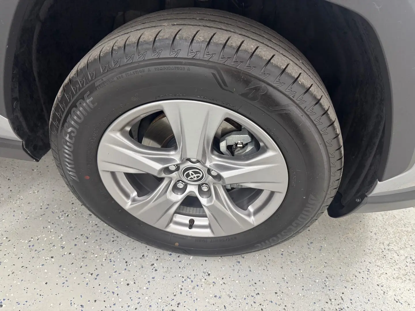 2024 Toyota RAV4 Gallery Image 15