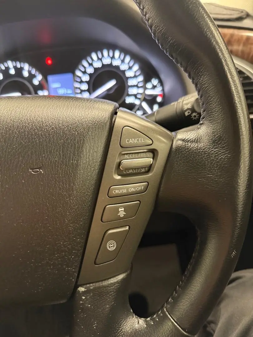 2022 Nissan Patrol Gallery Image 31