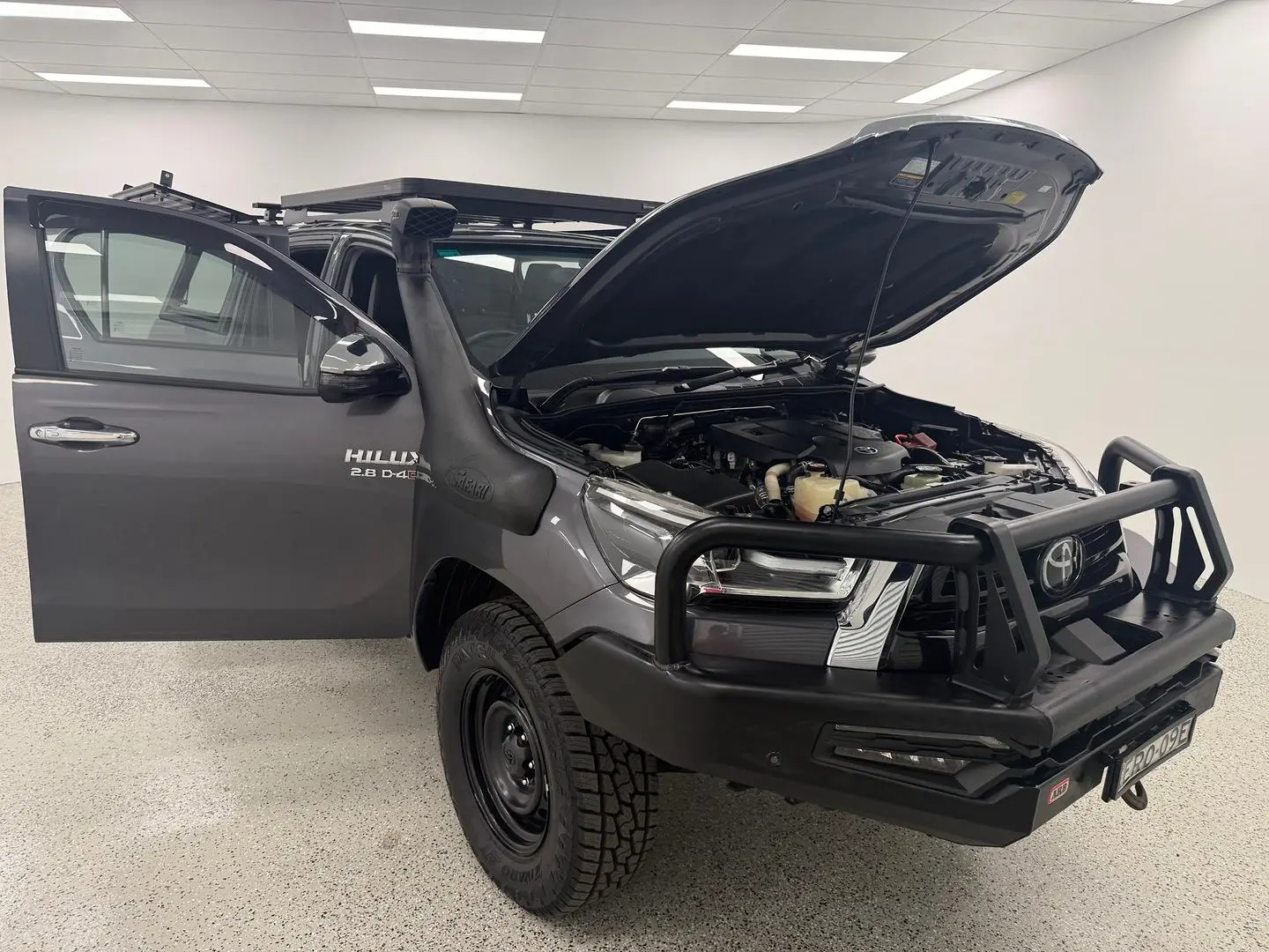 2022 Toyota Hilux Gallery Image 21