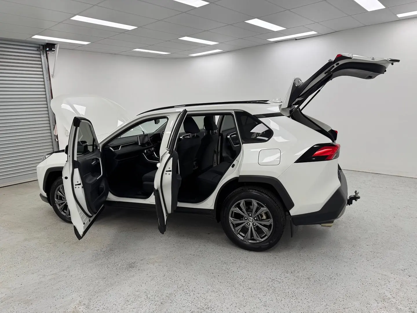 2022 Toyota RAV4 Gallery Image 12