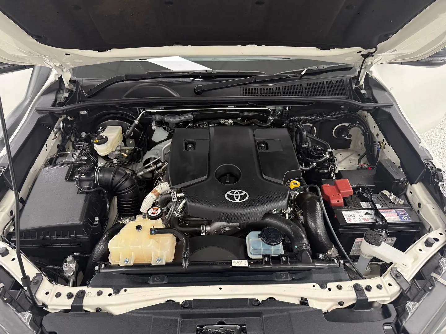 2023 Toyota Hilux Gallery Image 22