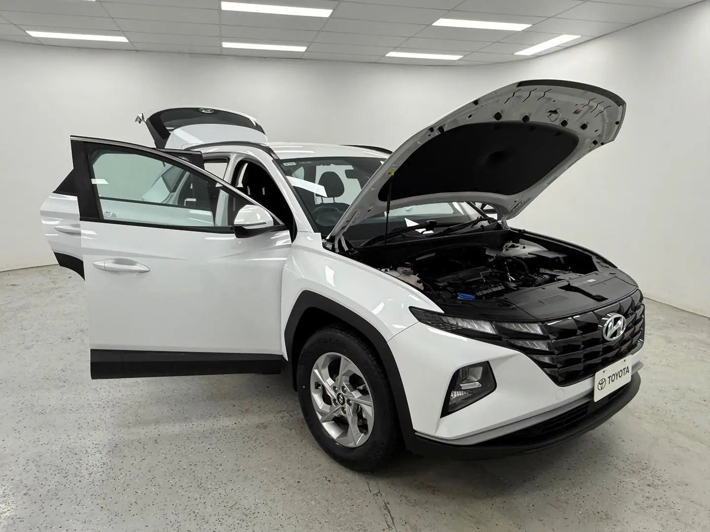 2023 Hyundai Tucson Gallery Image 20