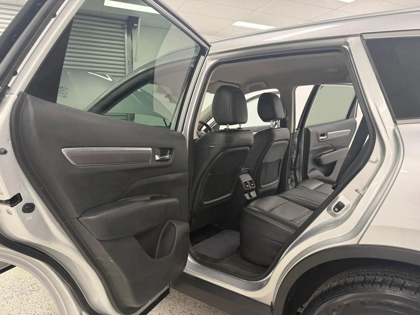 2018 Renault Koleos Gallery Image 12