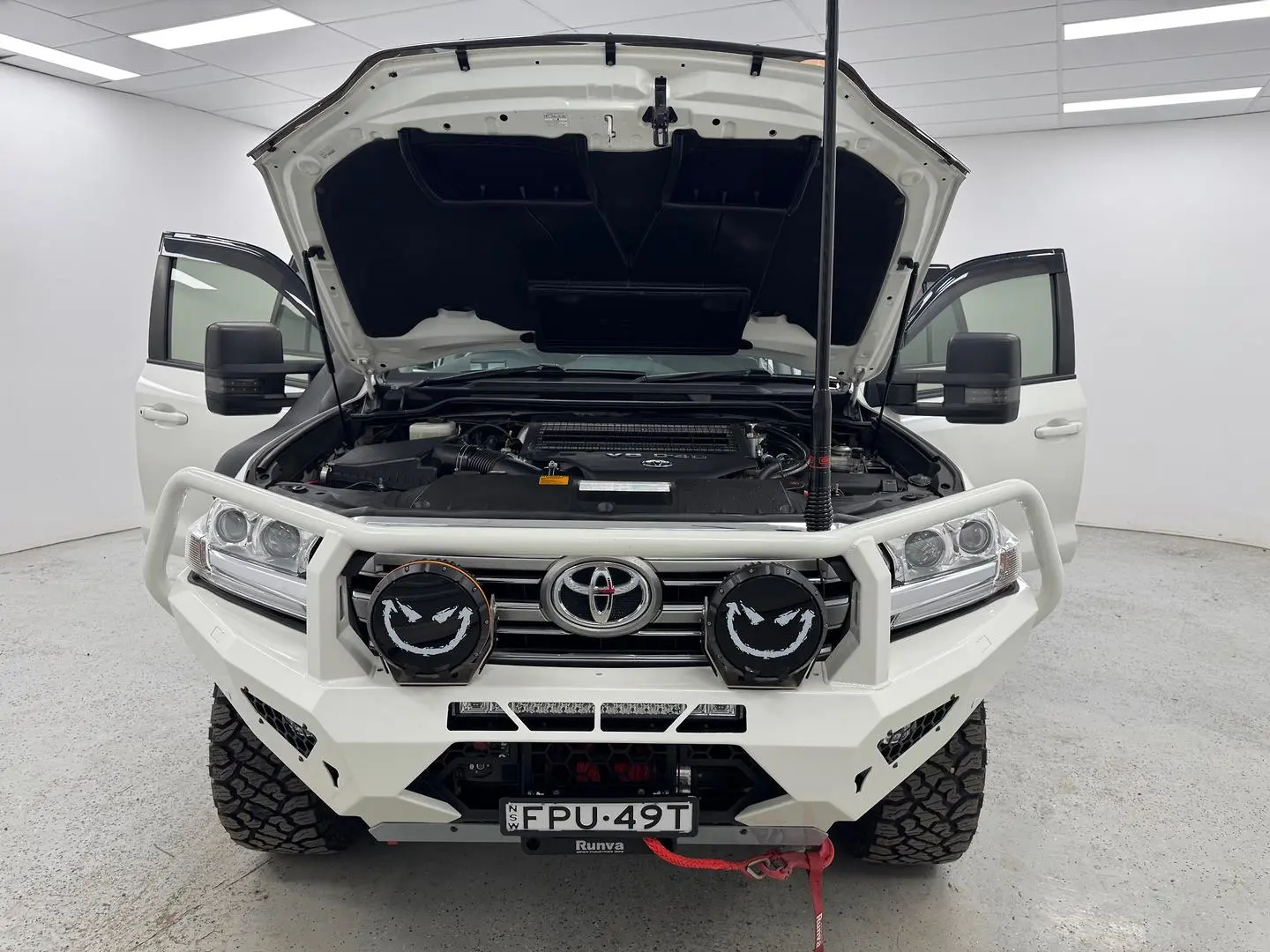 2017 Toyota Landcruiser Gallery Image 17
