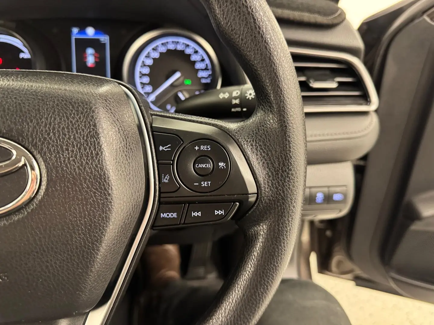 2024 Toyota Camry Gallery Image 19