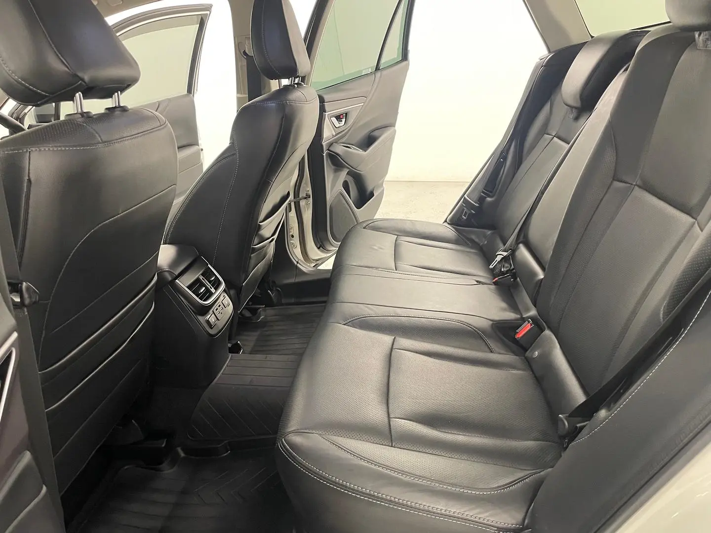 2022 Subaru Outback Gallery Image 17