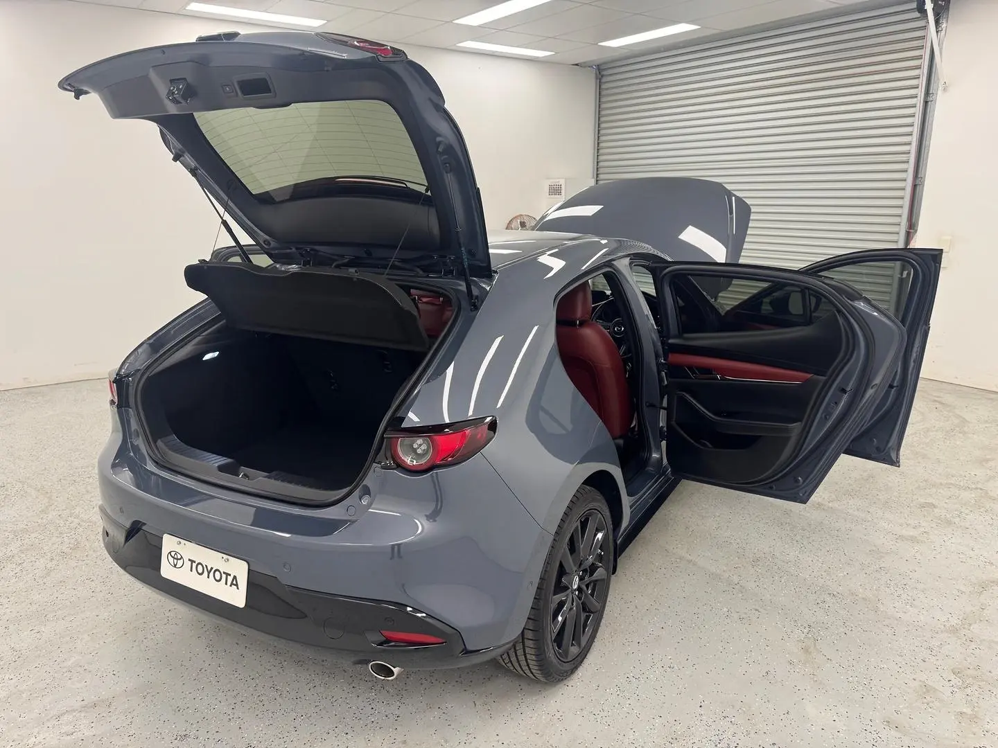 2019 Mazda 3 Gallery Image 9