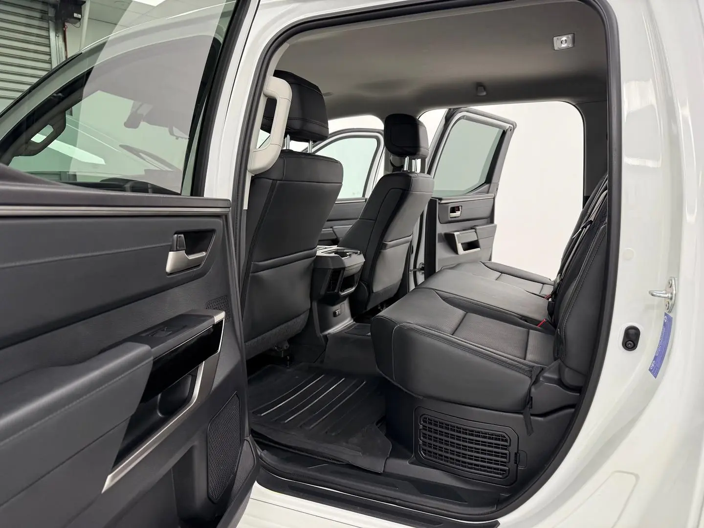 2024 Toyota Tundra Gallery Image 12