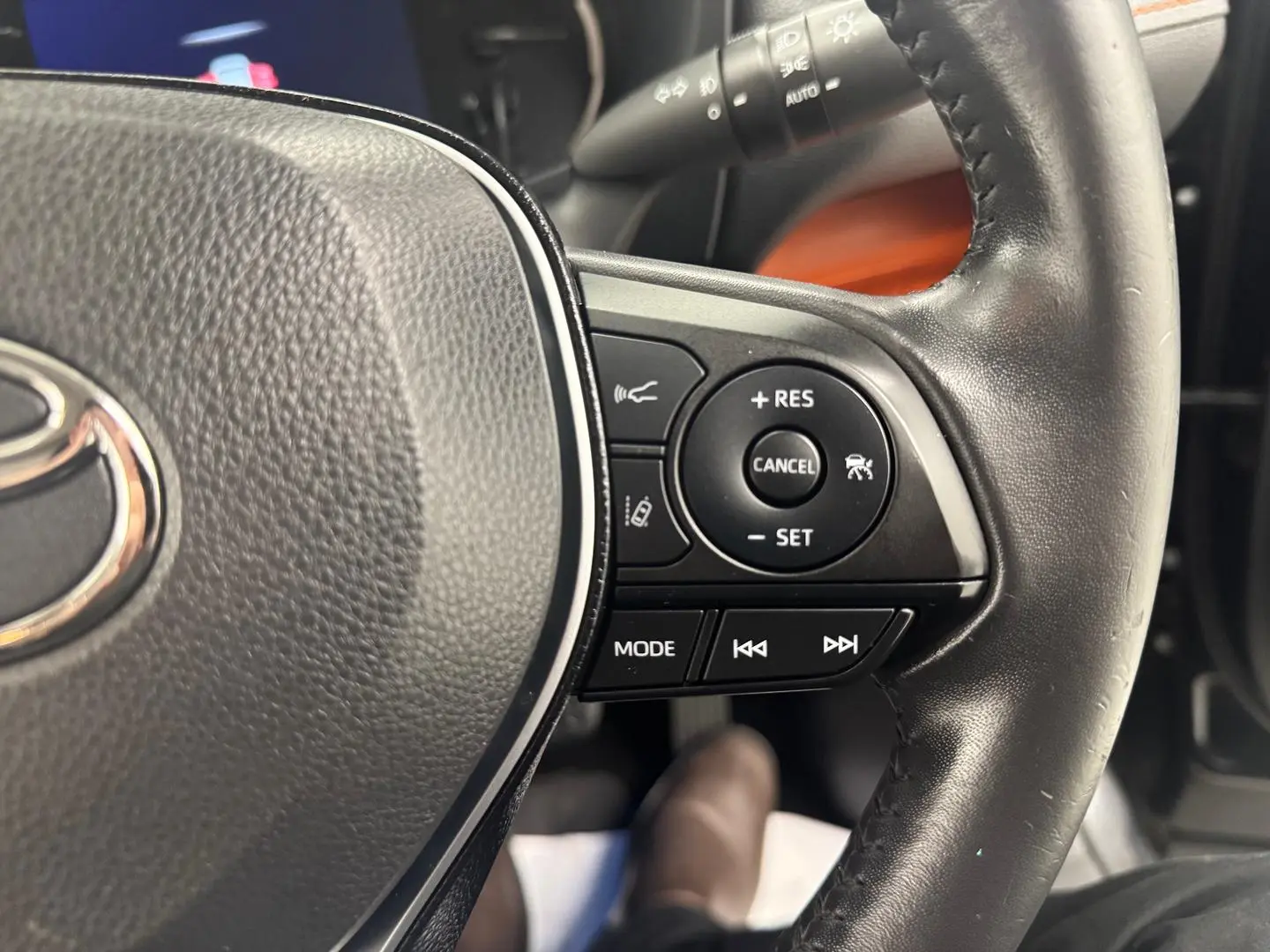 2020 Toyota RAV4 Gallery Image 18