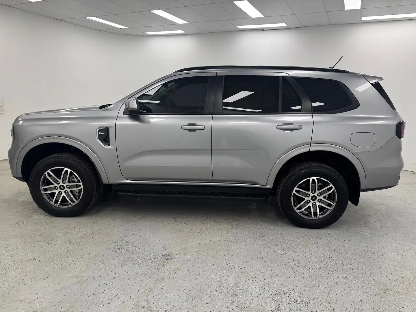 2023 Ford Everest Gallery Image 5