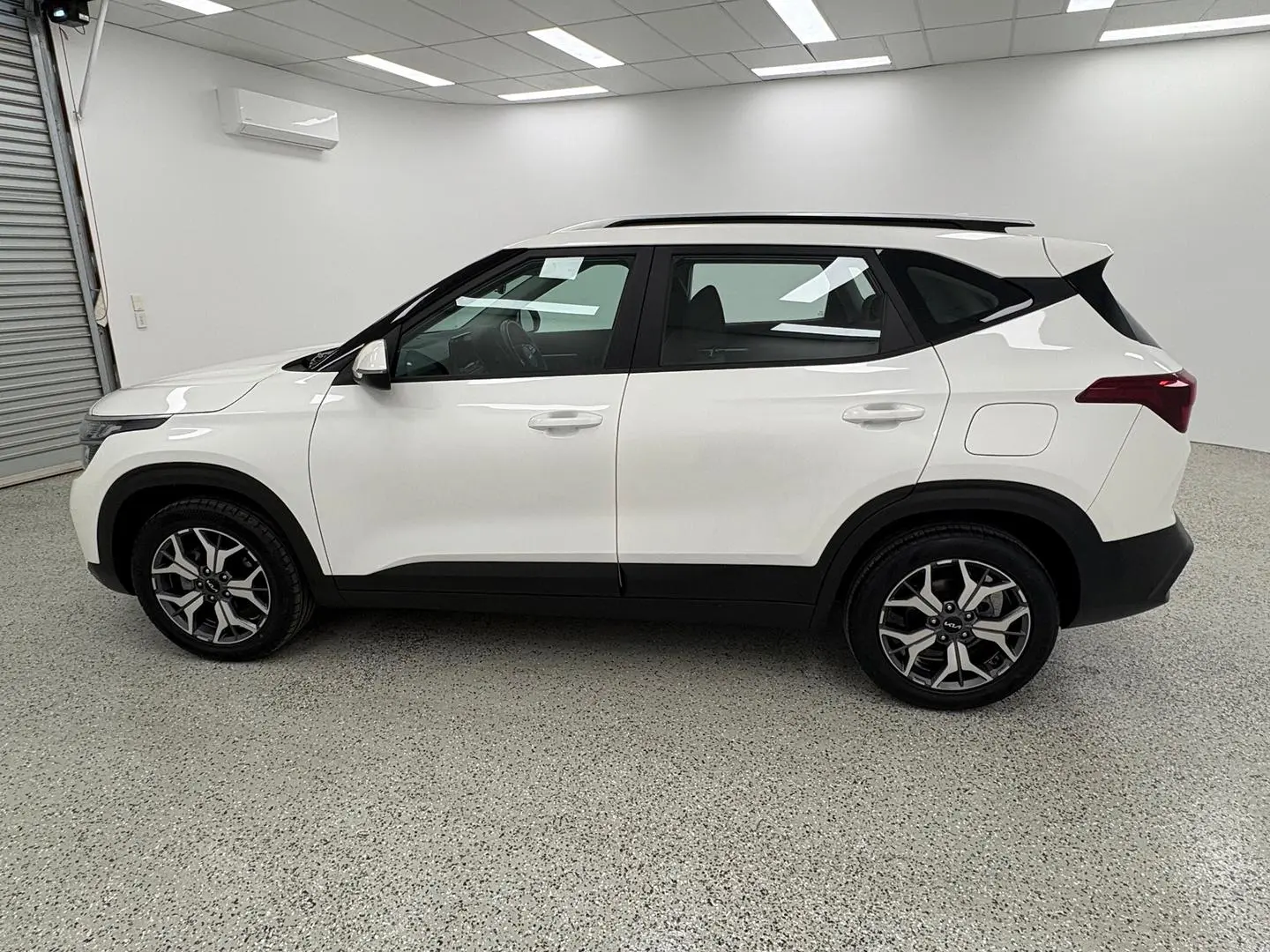 2021 Kia Seltos Gallery Image 6