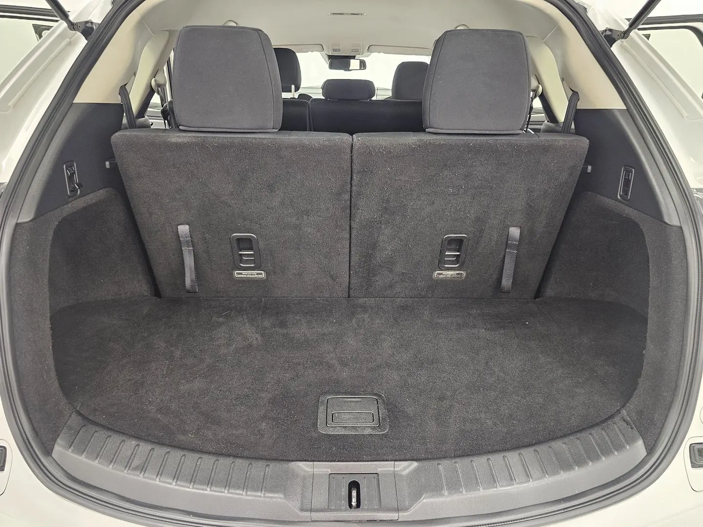 2022 Mazda CX-9 Gallery Image 18