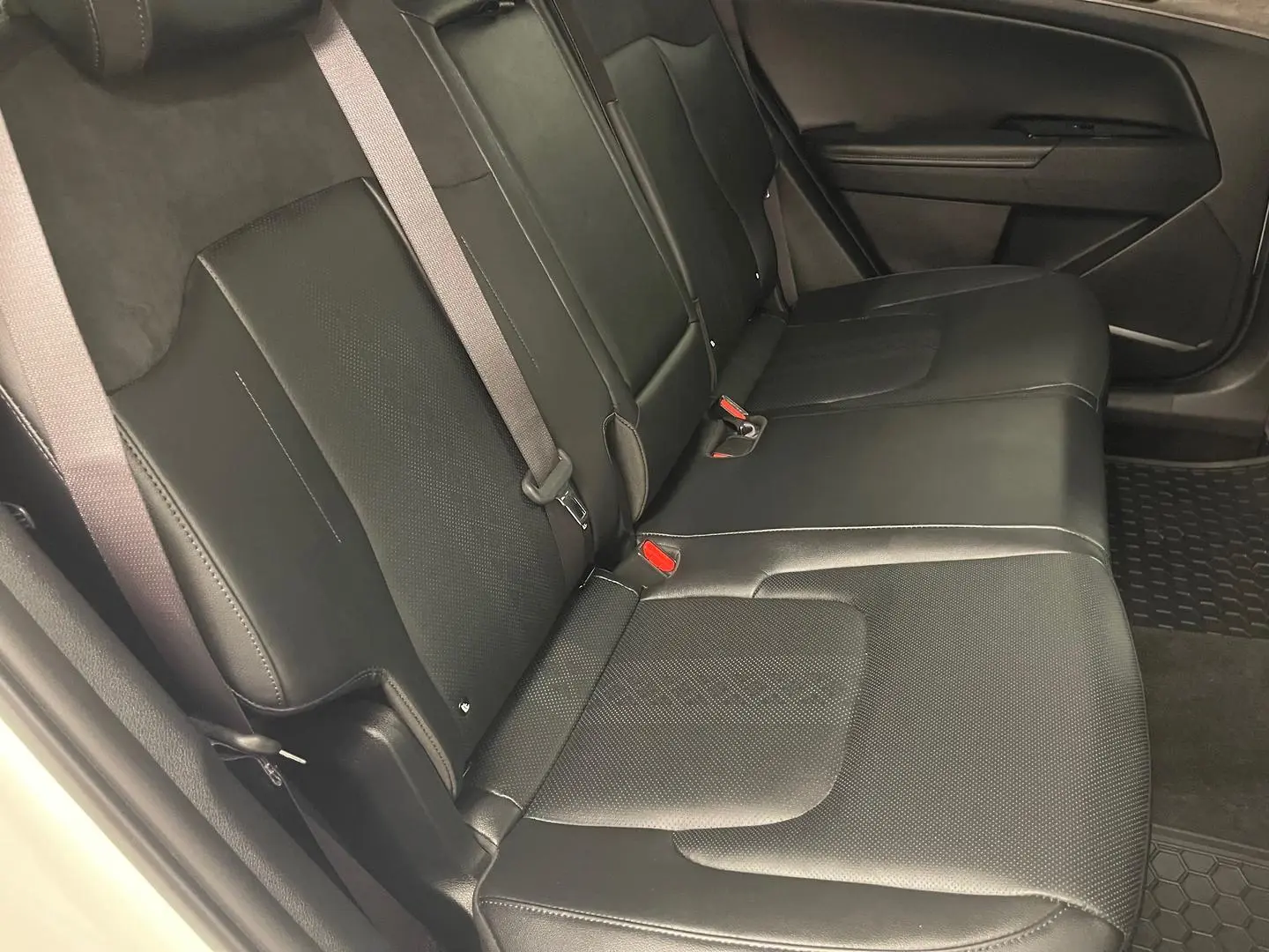 2022 Kia Sportage Gallery Image 18