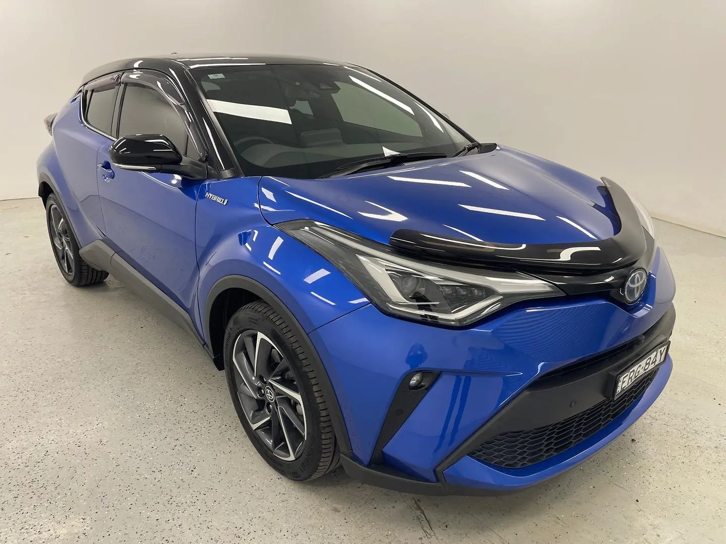 2021 Toyota C-HR Gallery Image 1