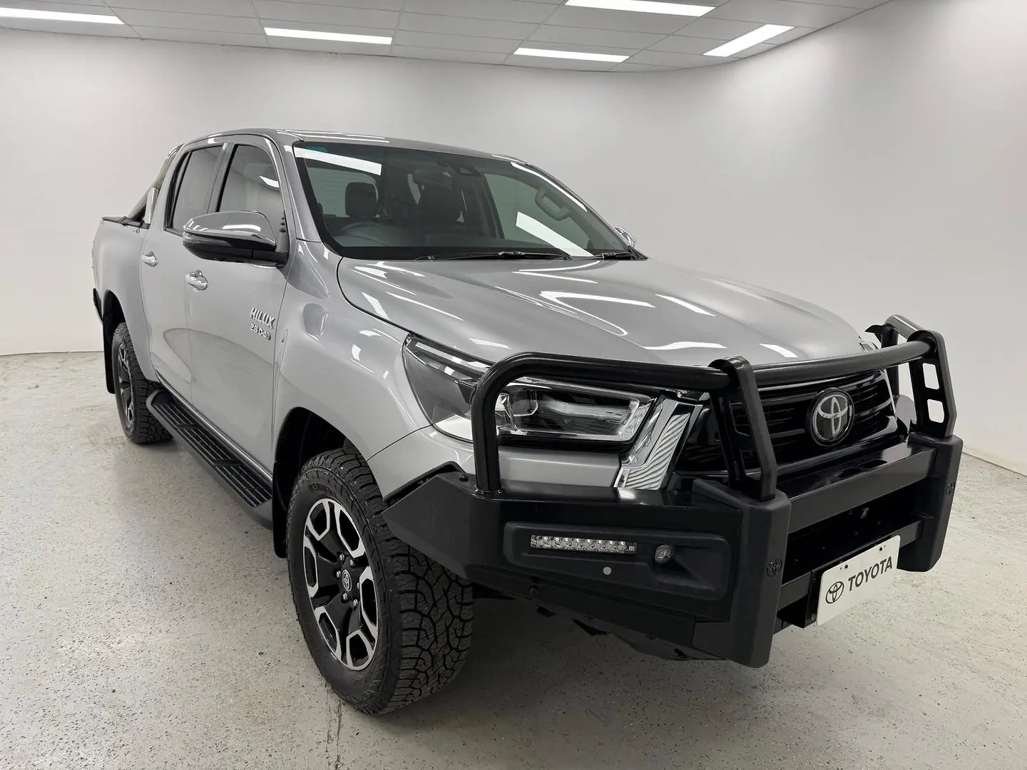 2023 Toyota Hilux Gallery Image 1