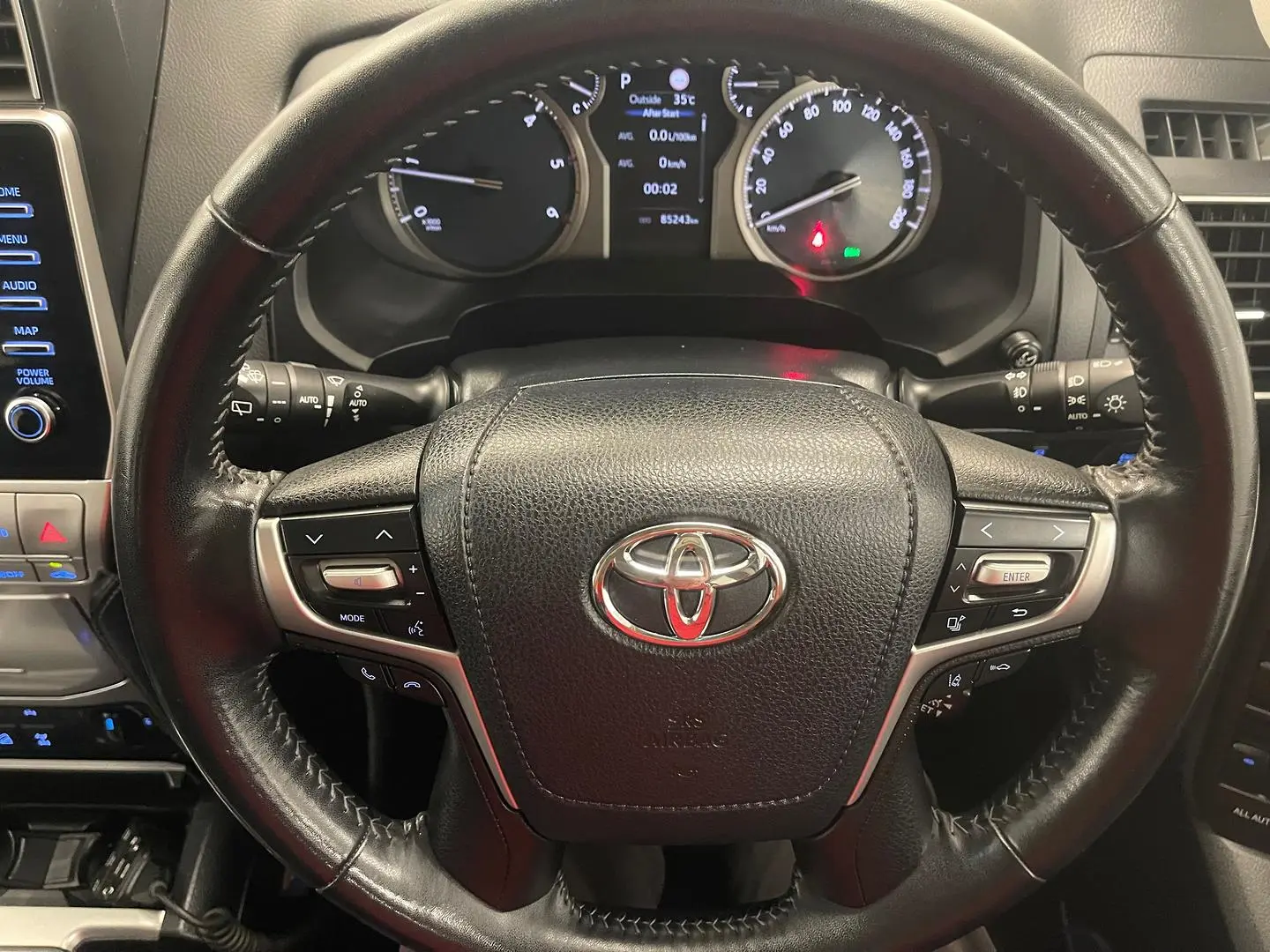 2022 Toyota Landcruiser Prado Gallery Image 37