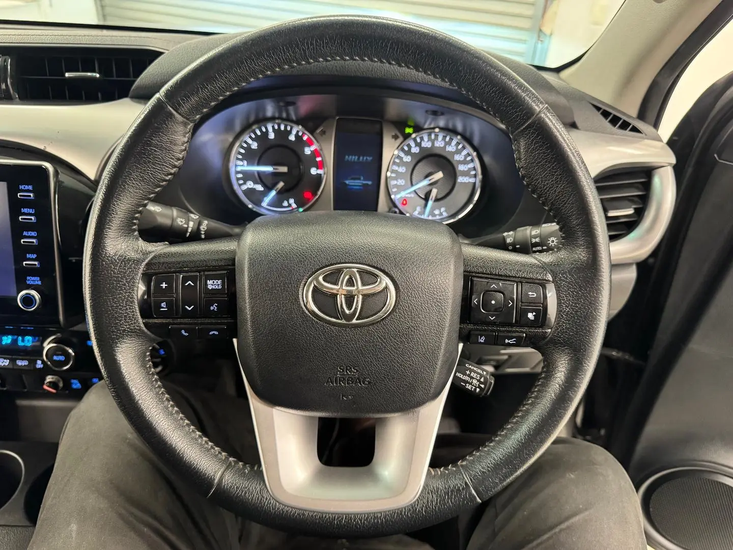 2020 Toyota Hilux Gallery Image 22