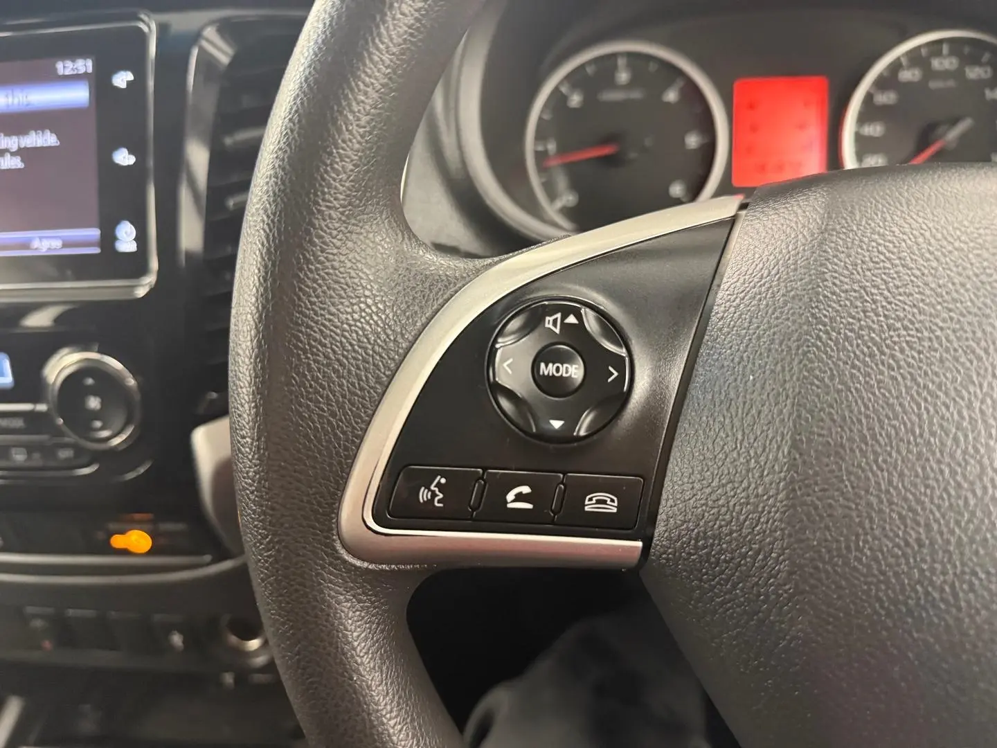 2018 Mitsubishi Triton Gallery Image 30