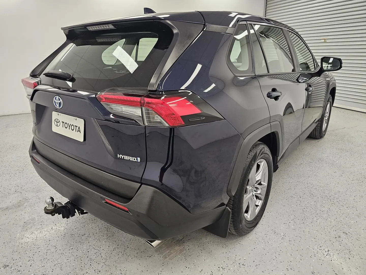 2022 Toyota RAV4 Gallery Image 3