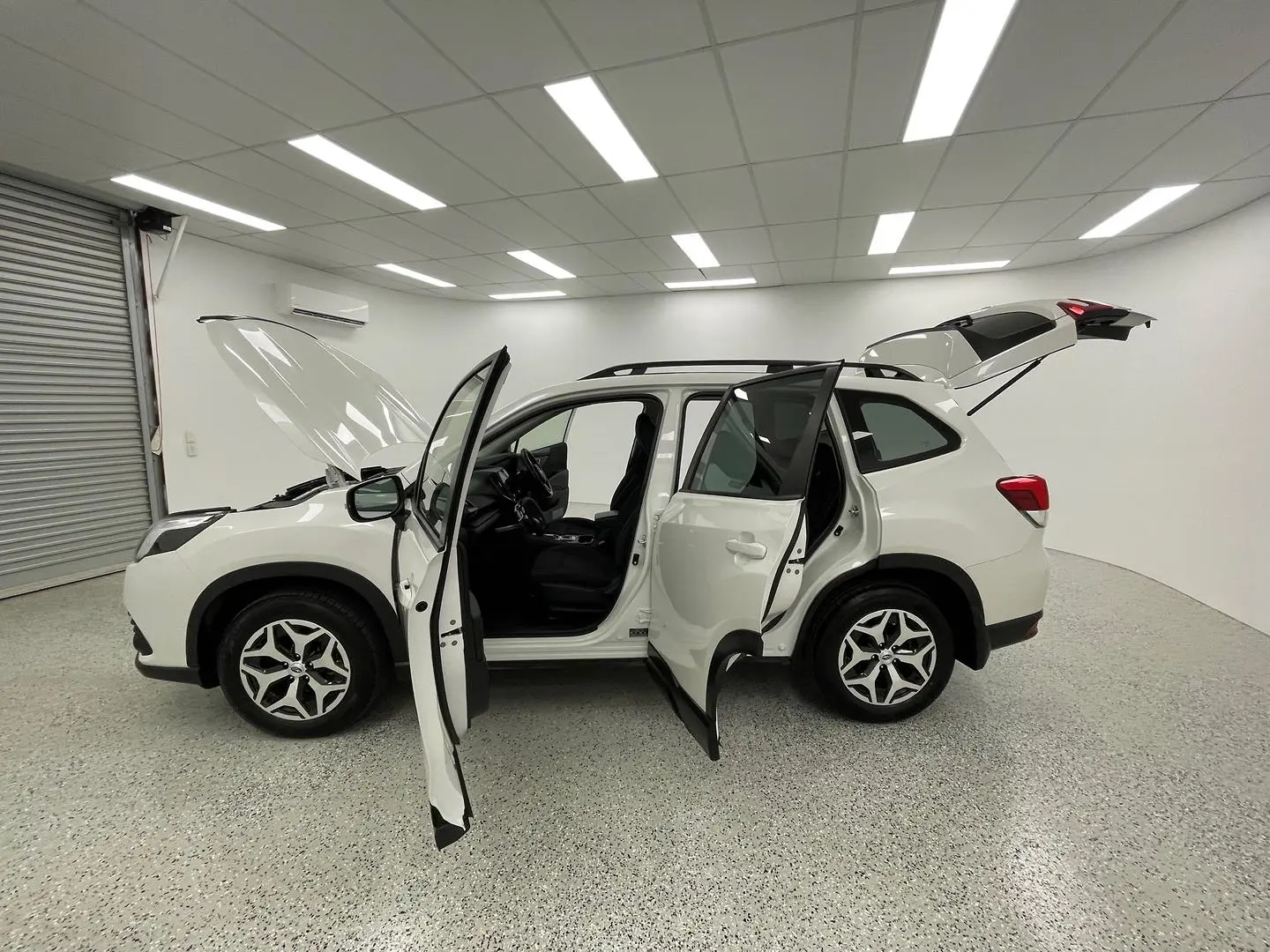 2023 Subaru Forester Gallery Image 9