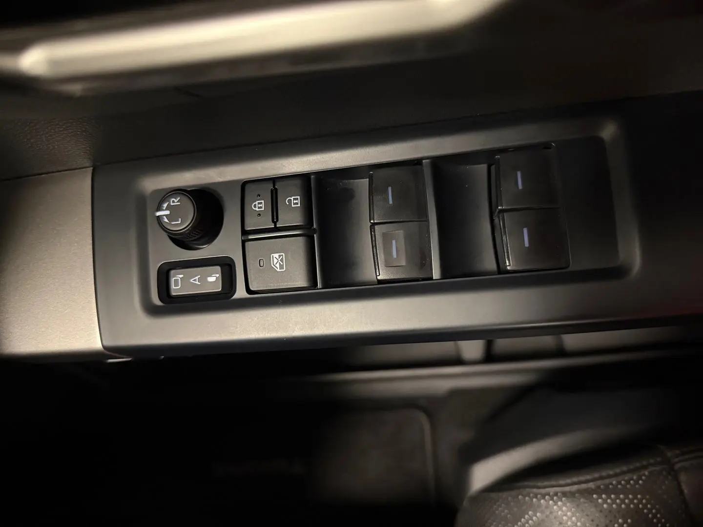 2025 Toyota Tundra Gallery Image 28