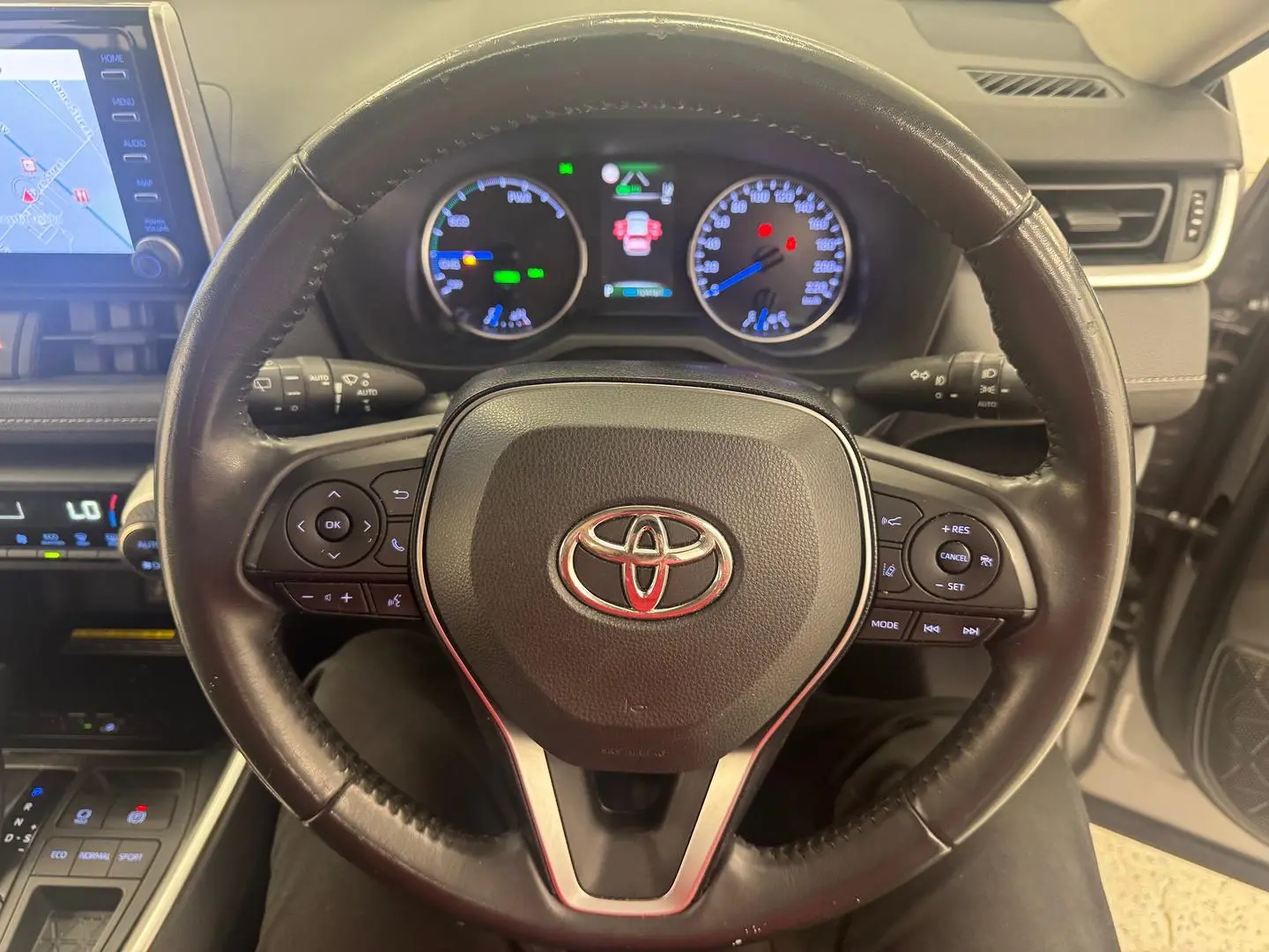 2020 Toyota RAV4 Gallery Image 19