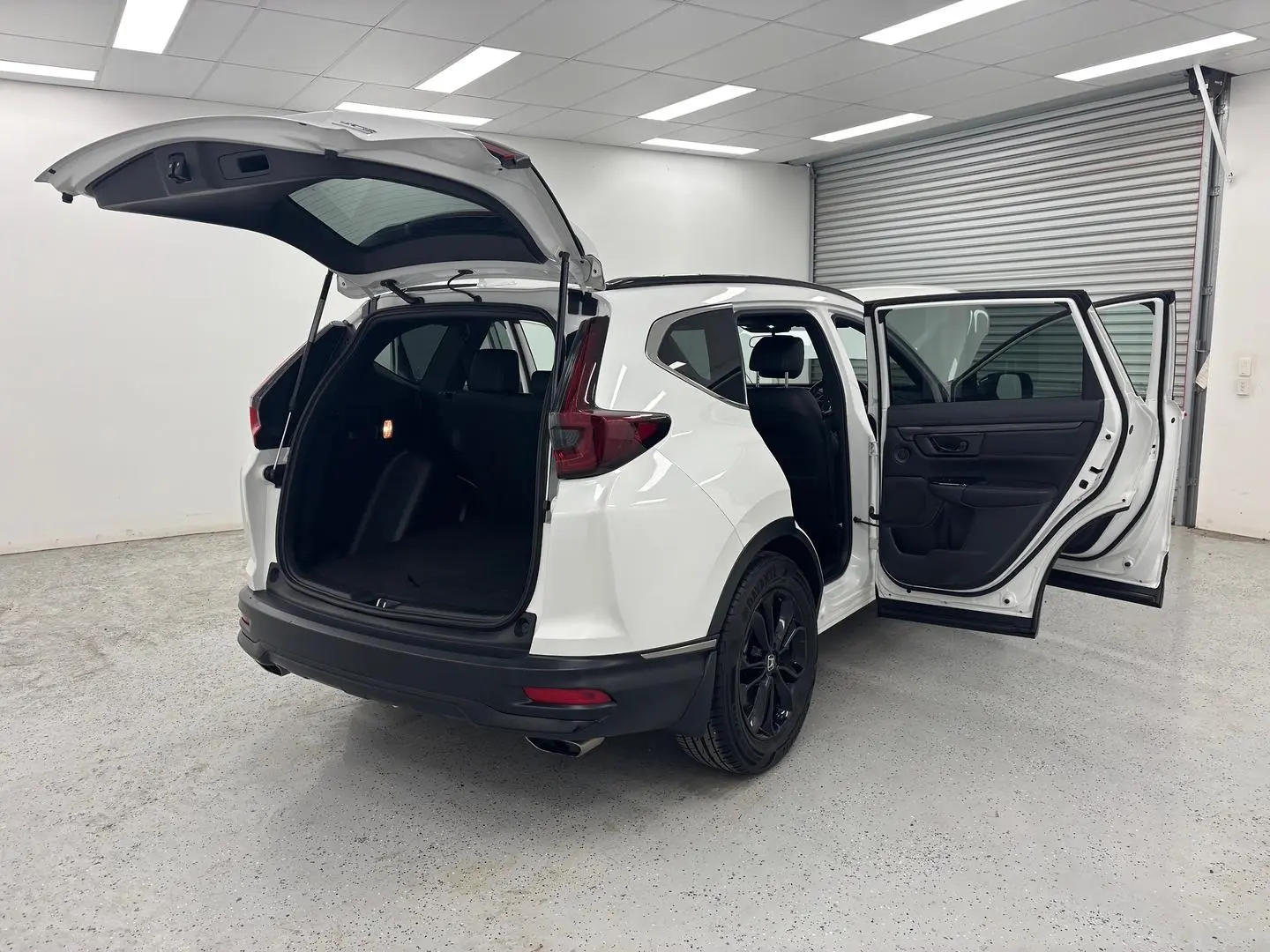 2023 Honda CR-V Gallery Image 10