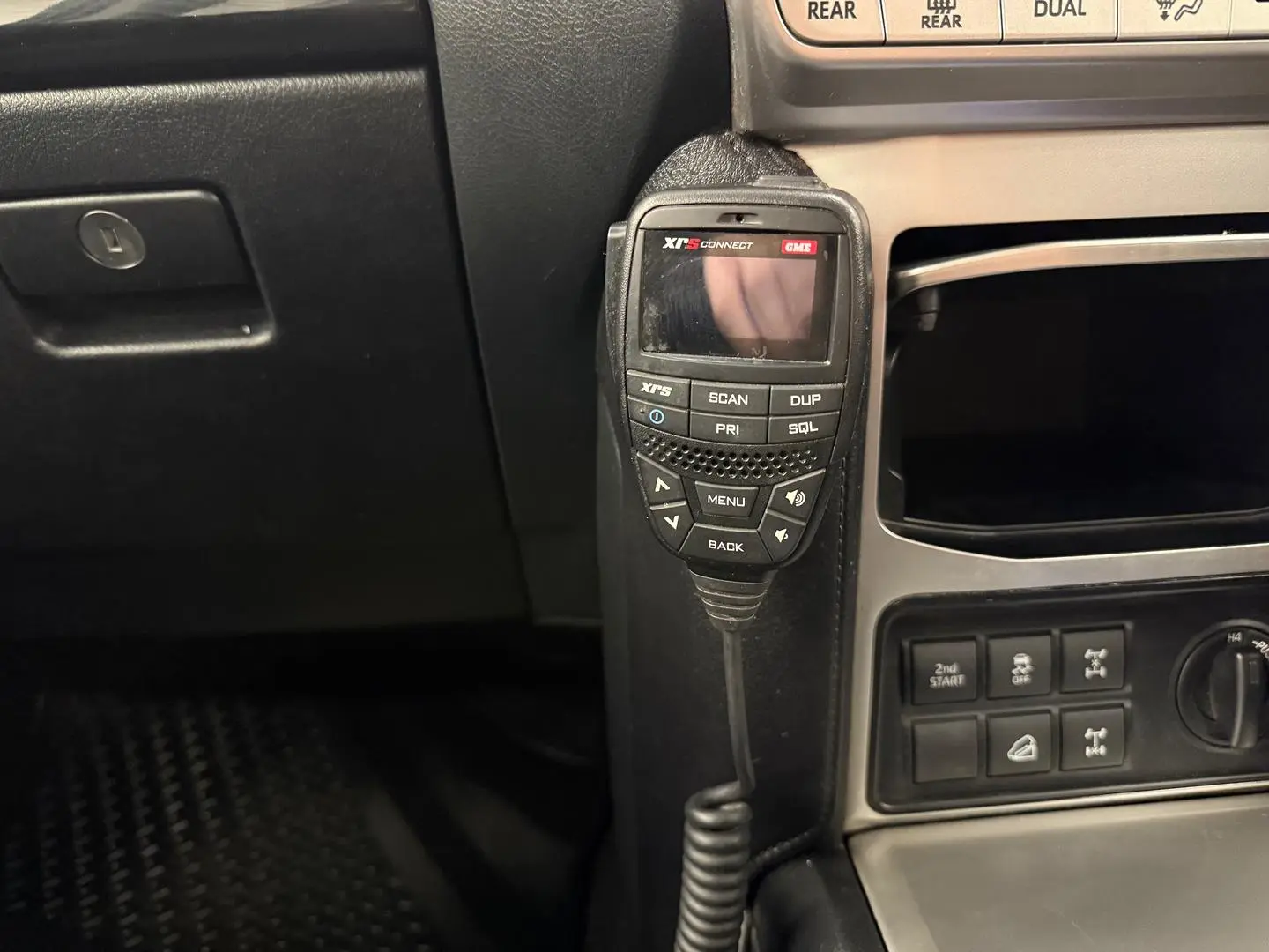 2020 Toyota Landcruiser Prado Gallery Image 35
