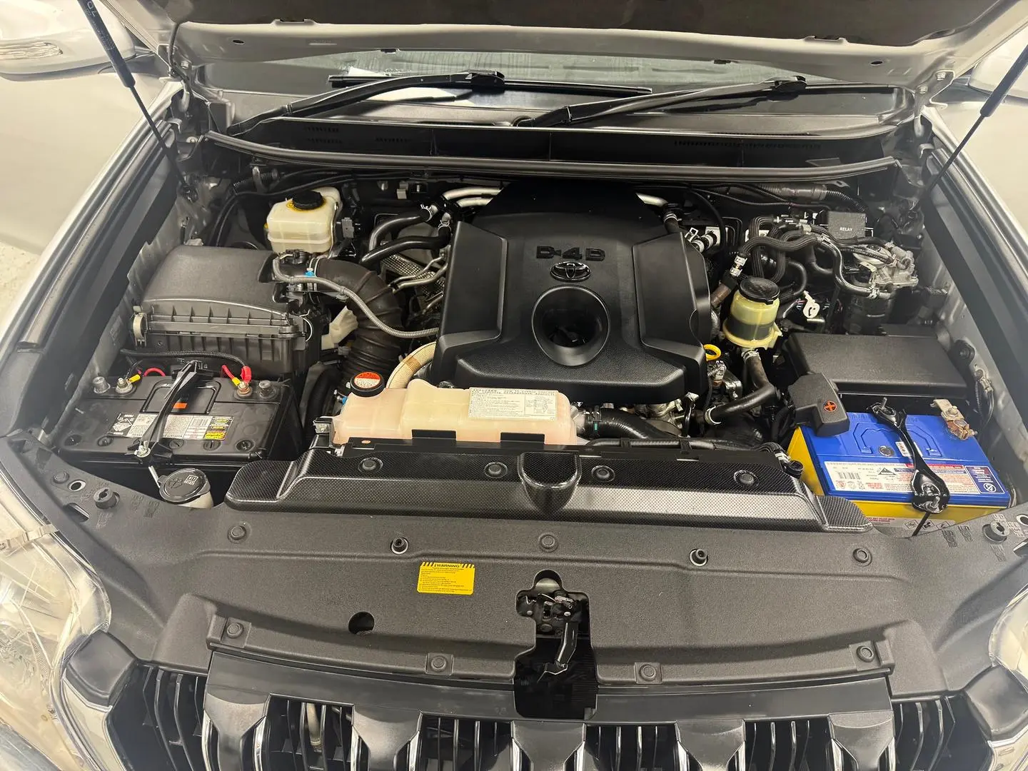 2015 Toyota Landcruiser Prado Gallery Image 14