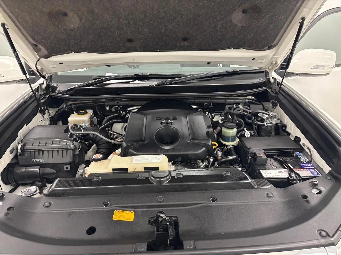 2018 Toyota Landcruiser Prado Gallery Image 15