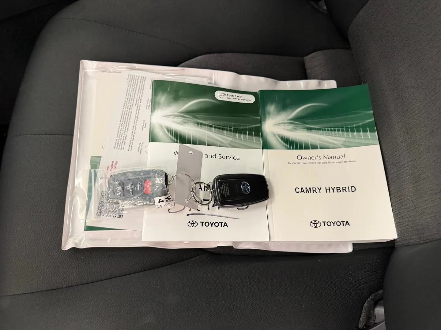 2024 Toyota Camry Gallery Image 30