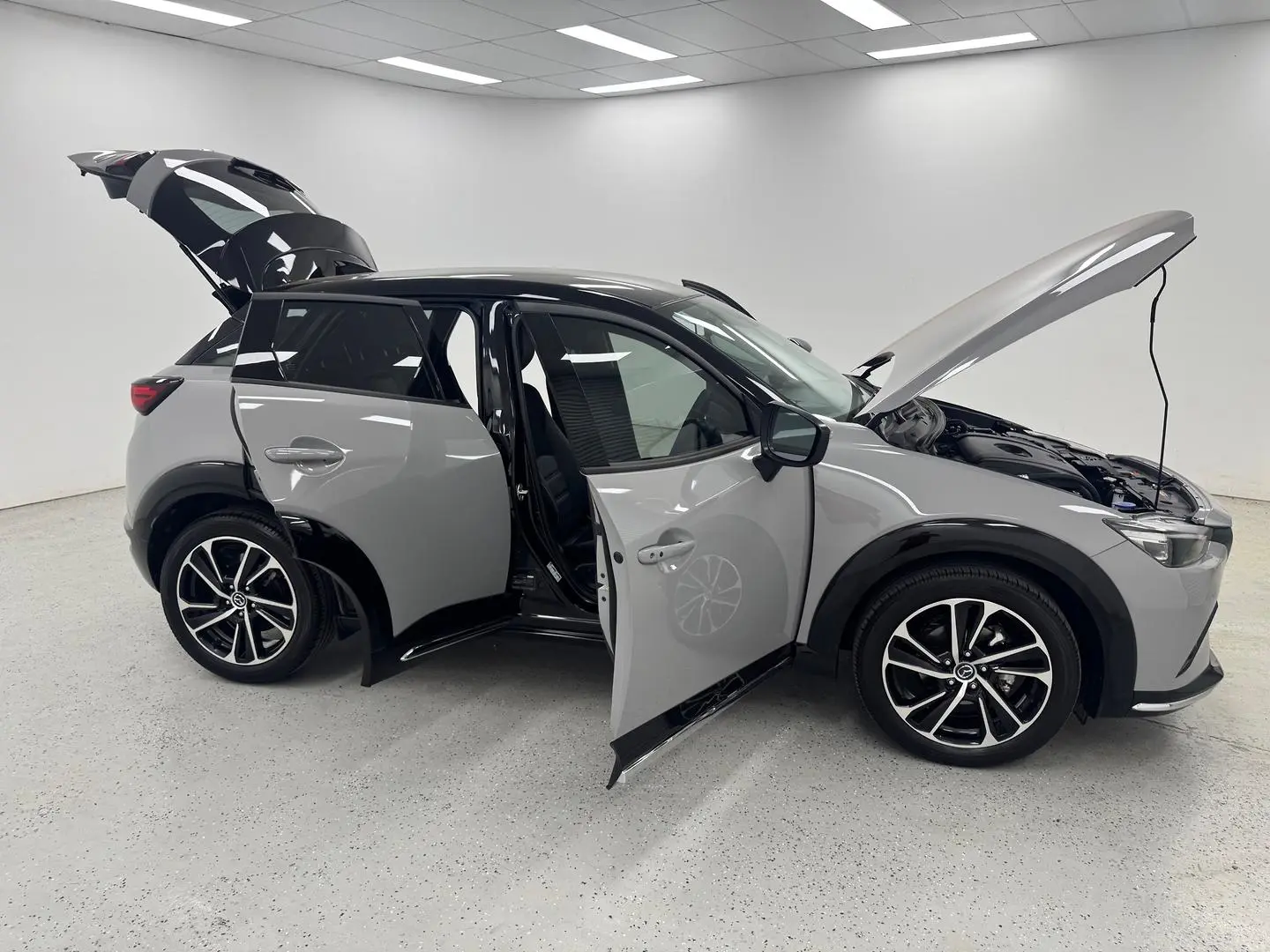 2024 Mazda CX-3 Gallery Image 10