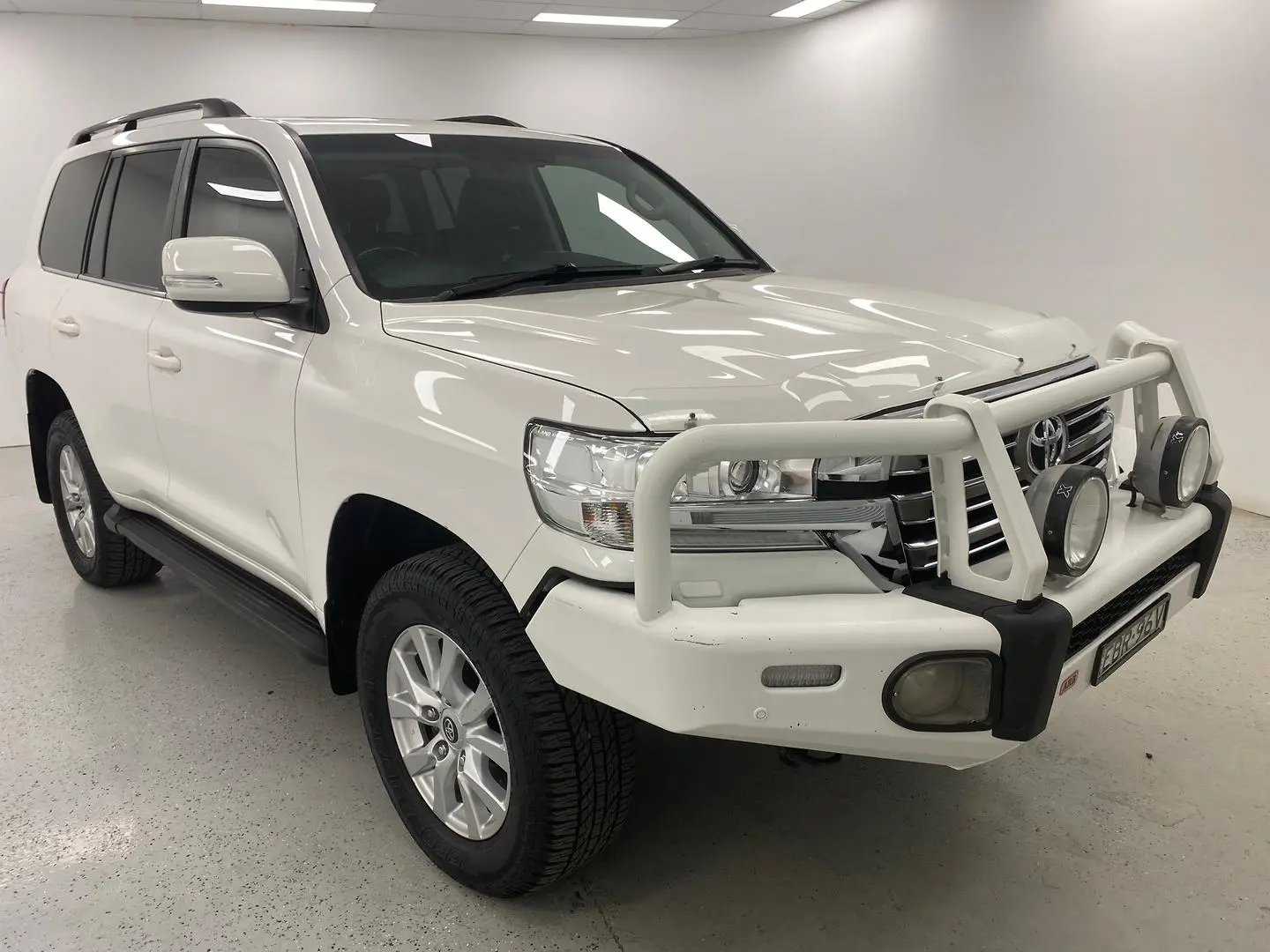 2019 Toyota Landcruiser Gallery Image 1