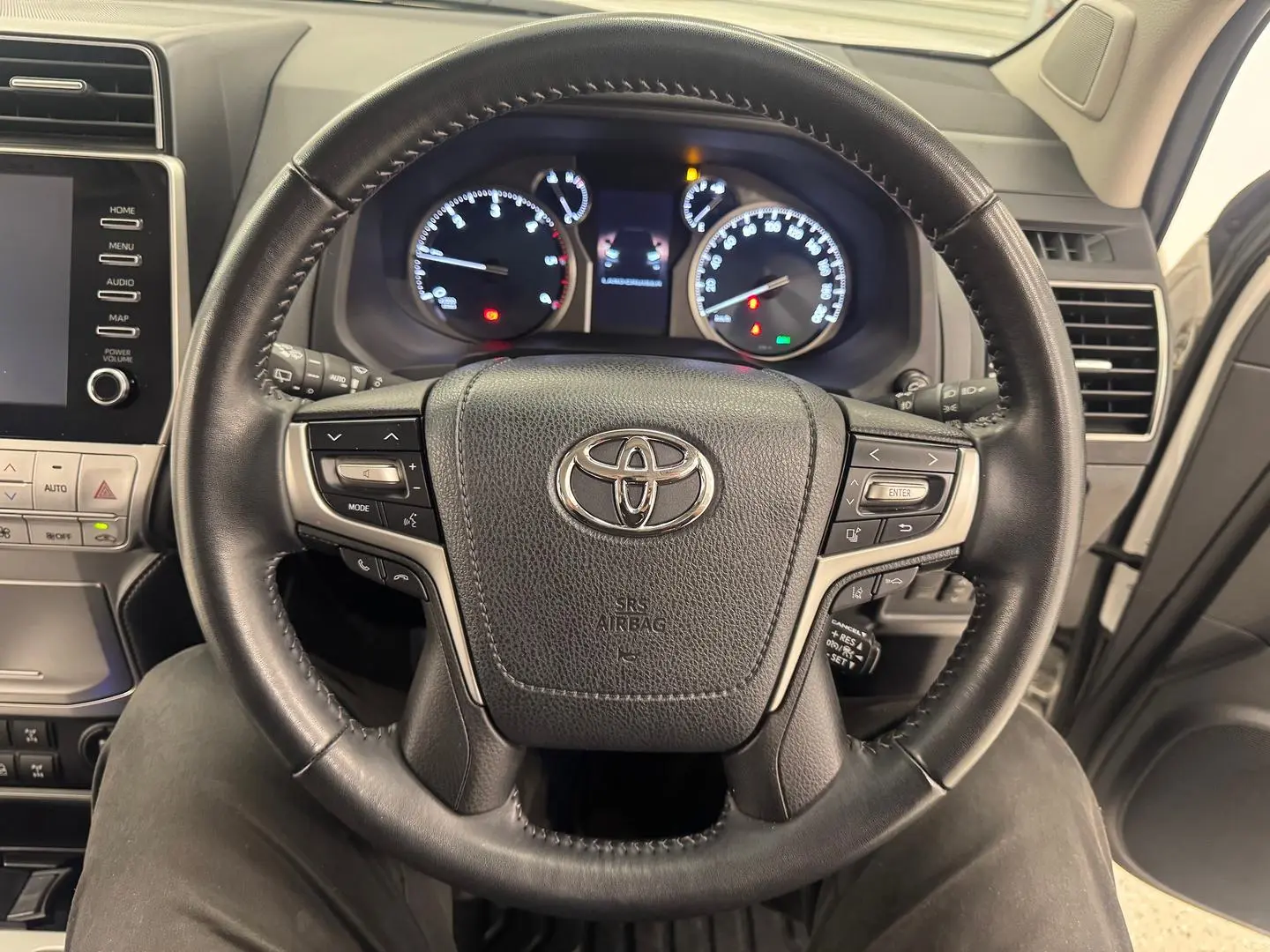 2024 Toyota Landcruiser Prado Gallery Image 19