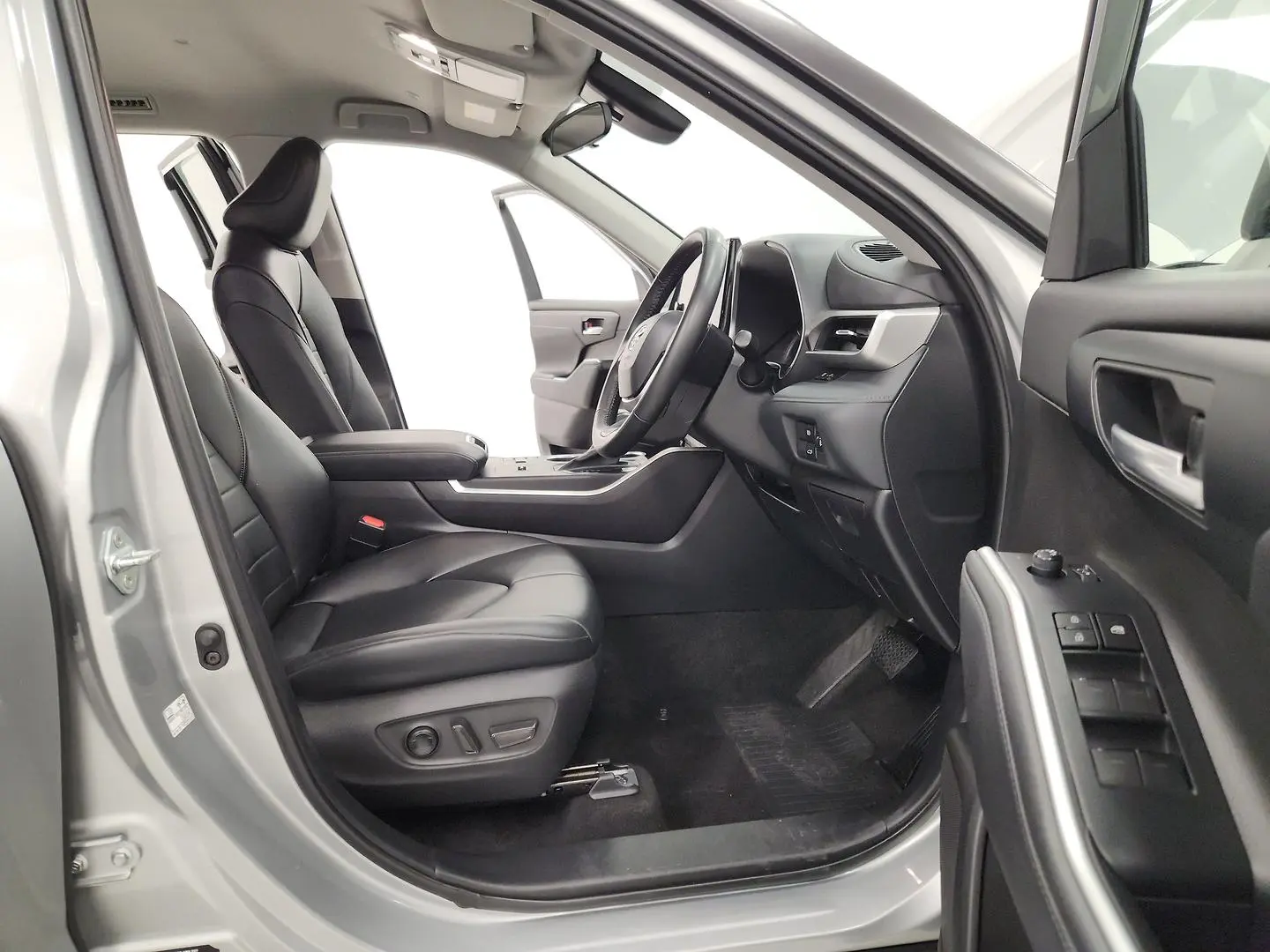 2023 Toyota Kluger Gallery Image 23