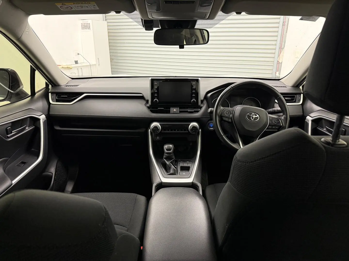 2022 Toyota RAV4 Gallery Image 23