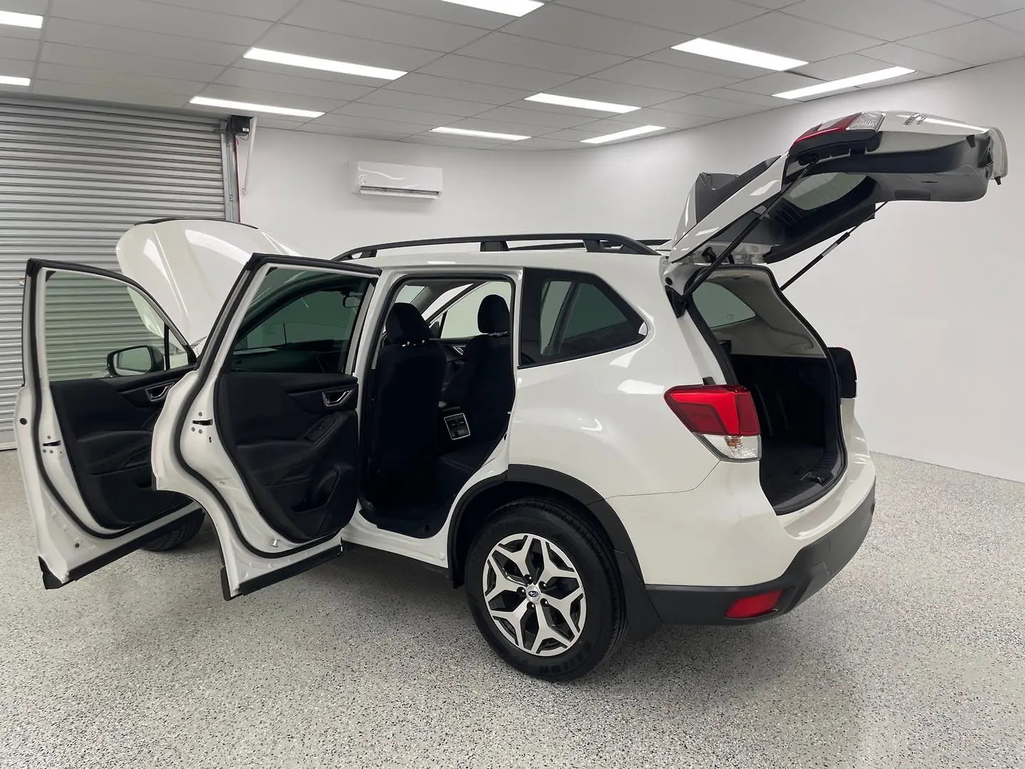 2023 Subaru Forester Gallery Image 10