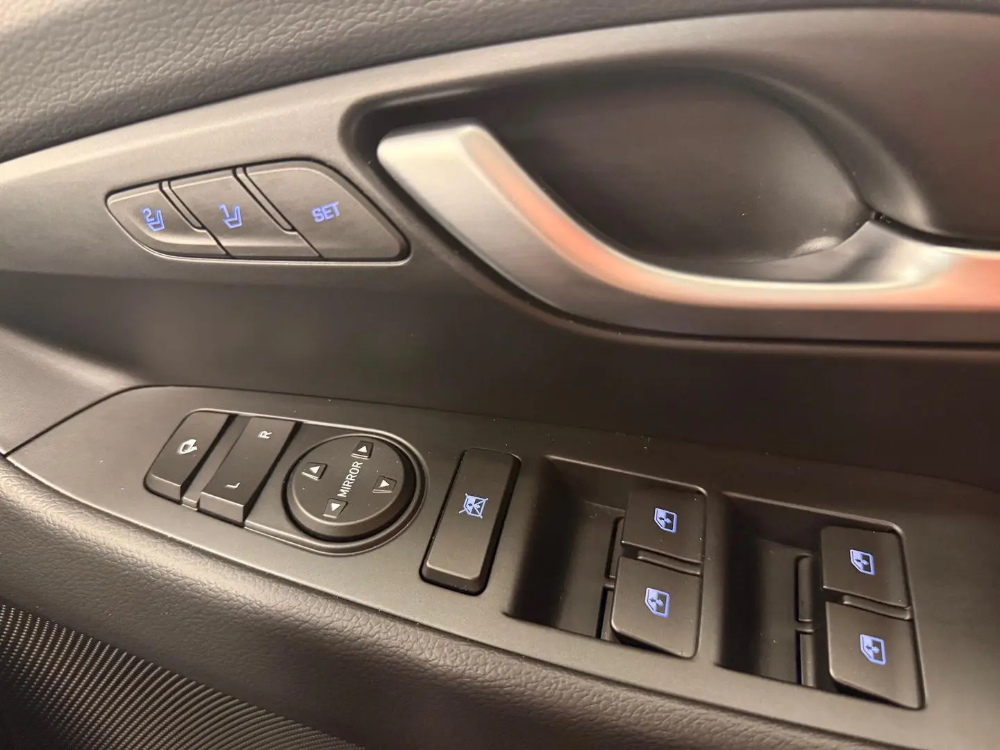 2024 Hyundai i30 Gallery Image 31